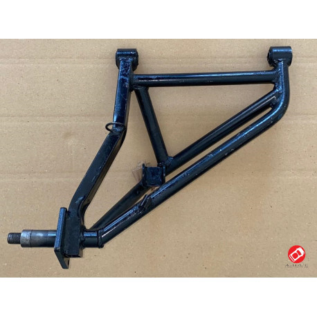 BRAZO DE SUSPENSIÓN TRASERO IZQ. LIGIER AMBRA JS16